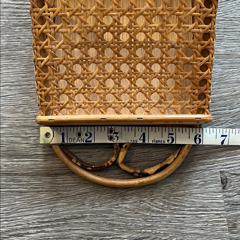 VINTAGE wicker/ bamboo/ wall-mounted storage rack, for mail, or magazines 70ʼs - Picture 14 of 15